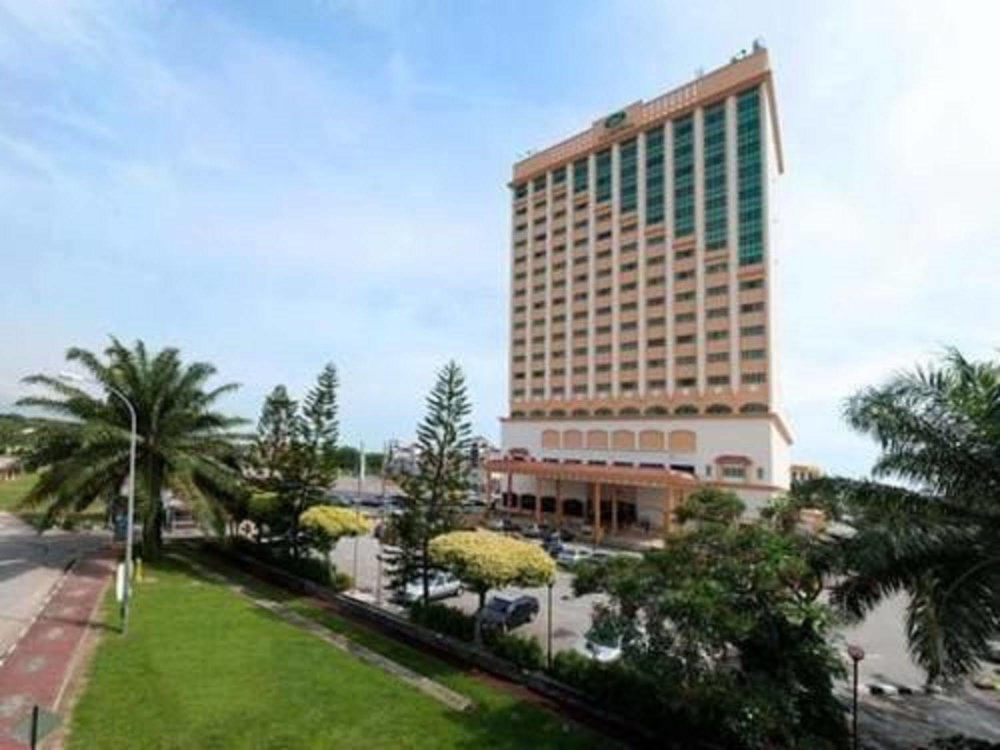 Sunway Hotel Seberang Jaya Perai Bagian luar foto